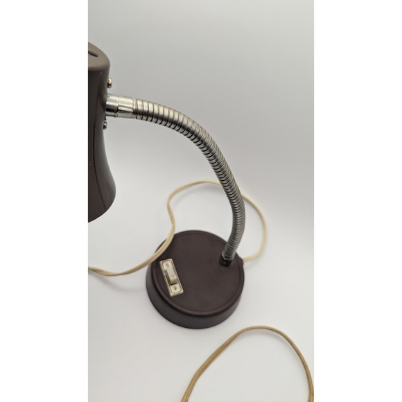 Vintage Brown Metal Gooseneck Desk Lamp Mid Century Modern Adjustable  Light - Picture 4 of 9